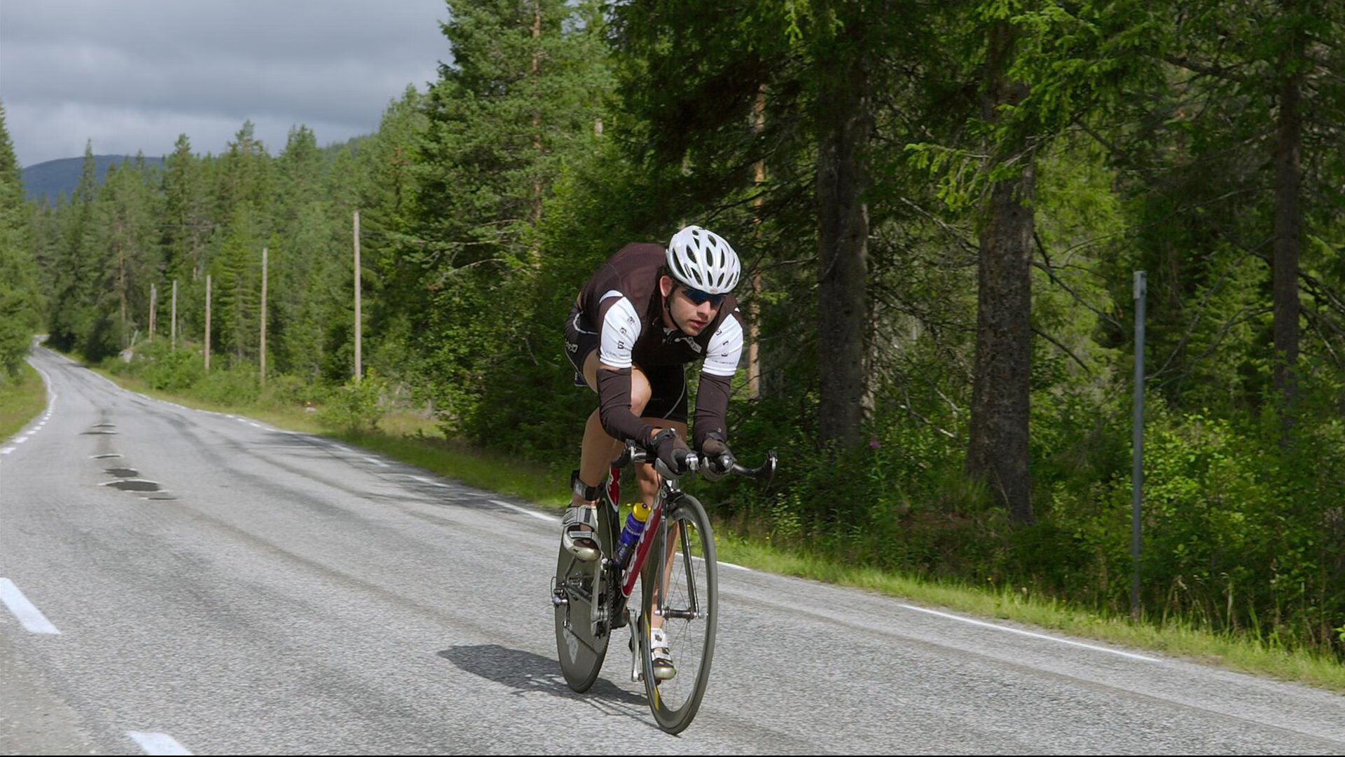 哈兰德连续19场破门，英超攻城拔寨，势不可挡，哈兰德足球